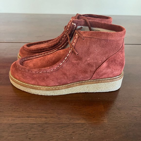 Sundance Laced Bootie. Suede Rust Color - Picture 2 of 3